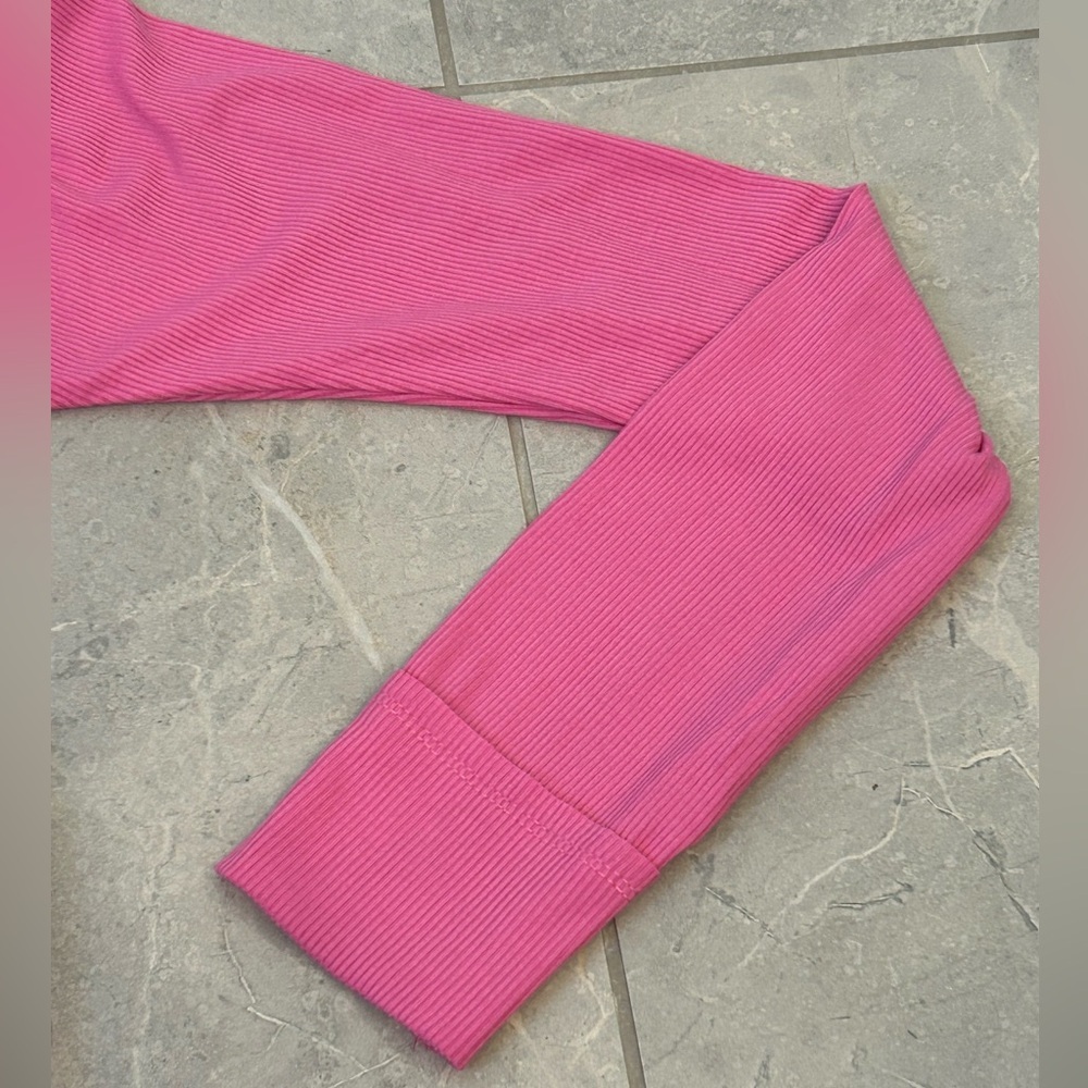 NWOT Pink Lily Pink Ribbed Knit Oversized Henley Top - Picture 6 of 8